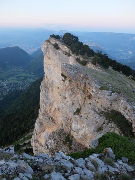 la falaise s'allume