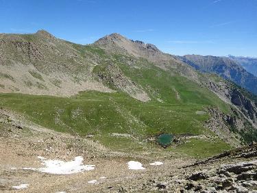 Lac de l&apos;Hivernet et tÃªte de l&apos;Hivernet vus de la crÃªte de l&apos;Arpion