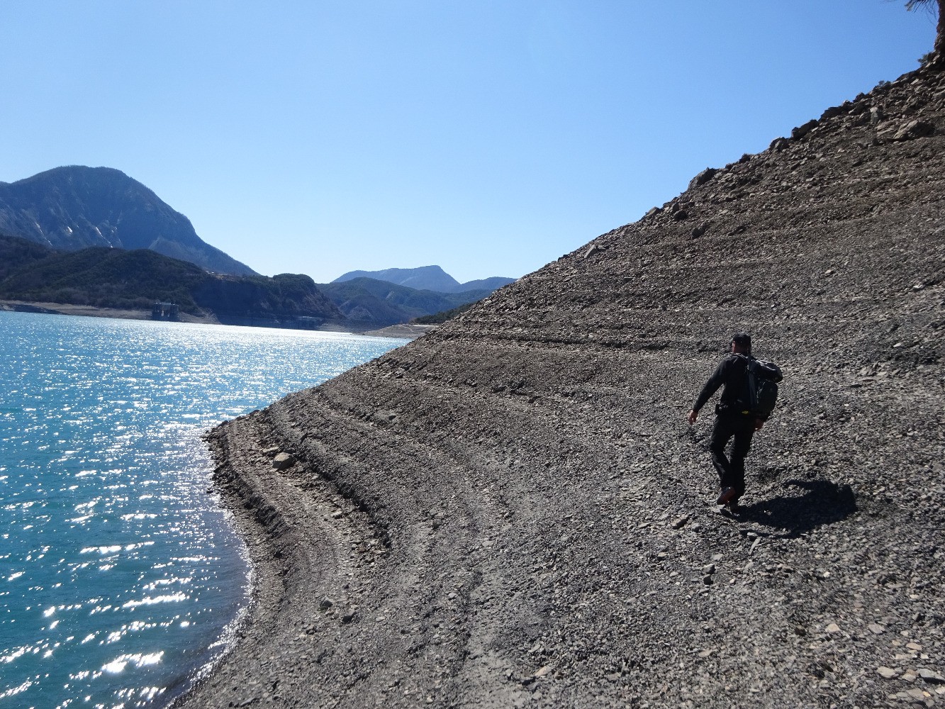 Lac de Serre-PonÃ§on sous les Hermes