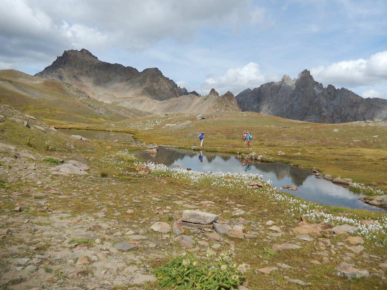 Lac situÃ© Ã  2580m, sous le col sud du Chardonnet