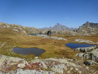 Lacs du cÃ´tÃ© italien du col de Longet et mont Viso