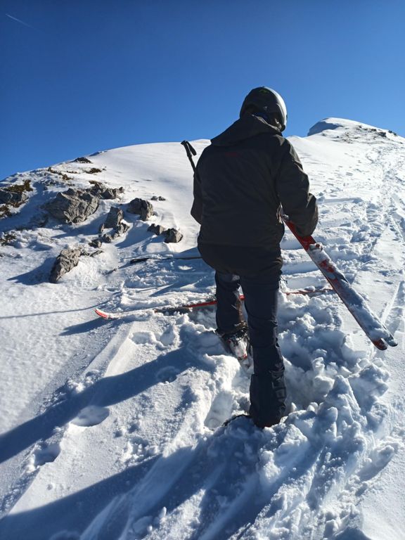 Ski de randonnée Pont des Cottaves, oratoire d'Orgeval, arête de Chamechine, Couloir Nord ,chalet du Charmant Som
