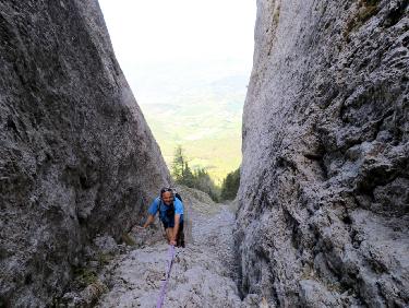 Le Châtel par la faille des Bannes