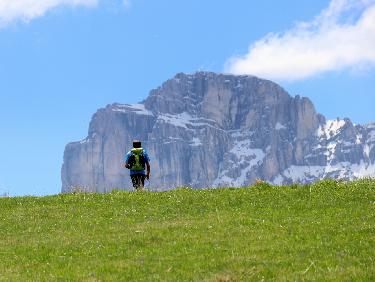 Le Châtel par la faille des Bannes