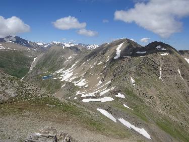 Le col de Trempa-Latz avec la tÃªte de Chante-Perdrix, le lac Brun et le Mourre Froid