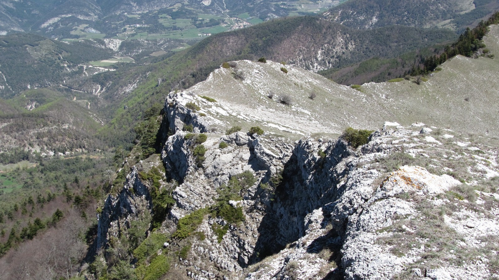 Le Fourchat depuis Rosans, retour par la montagne de l'Archier et le GR91