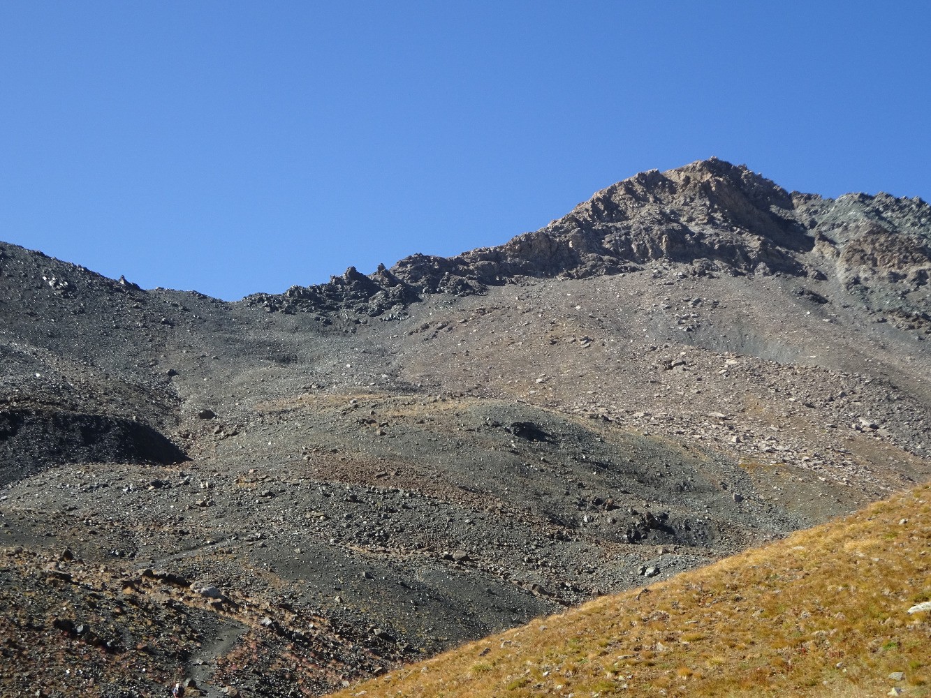 Le pic de la FarnÃ©irÃ©ta et le col de la Noire