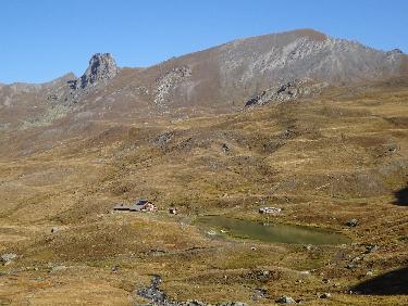 Le refuge et le lac de la Blanche