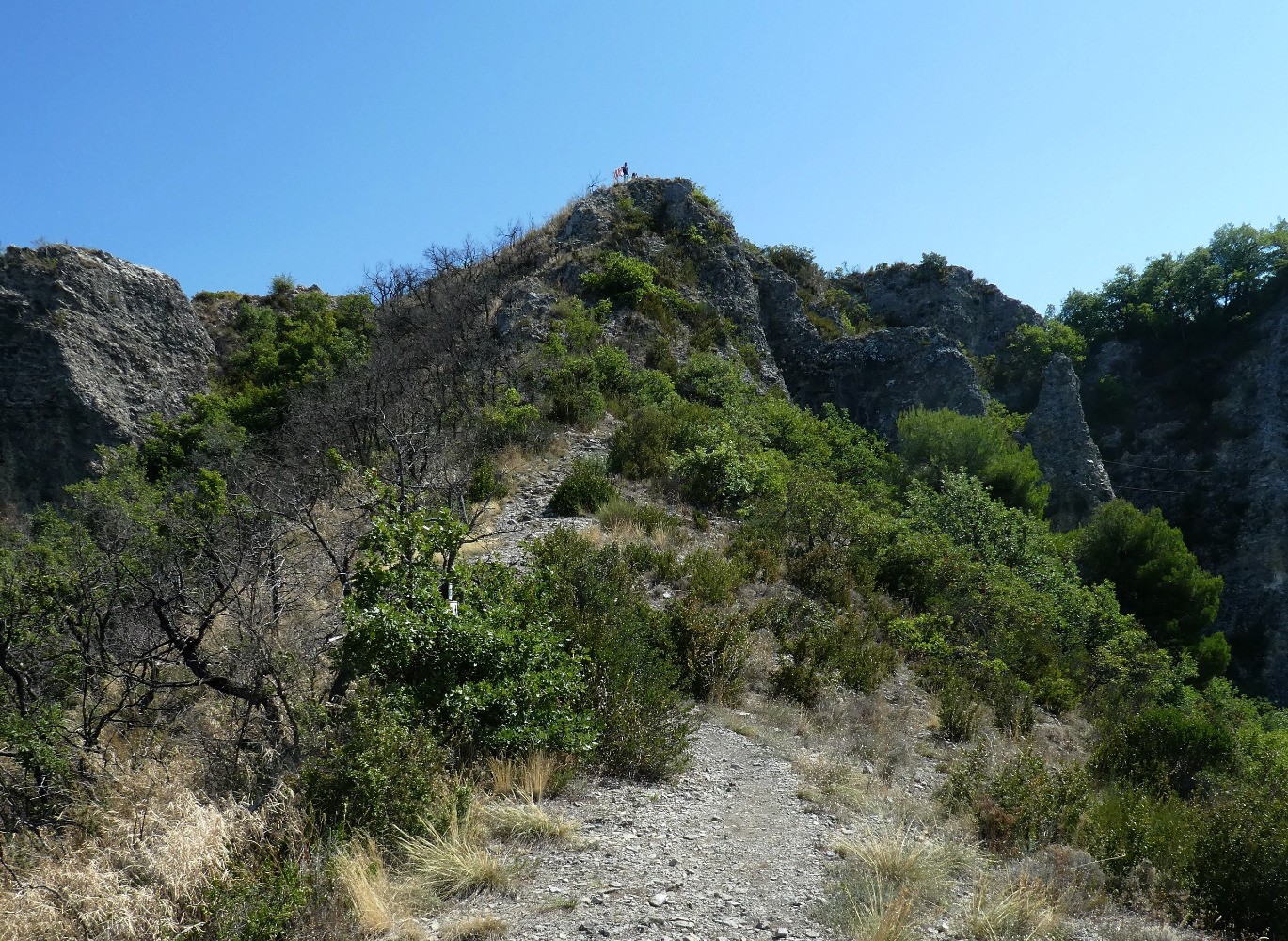 Le Rocher dans le rÃ©tro, au dÃ©but de la descente