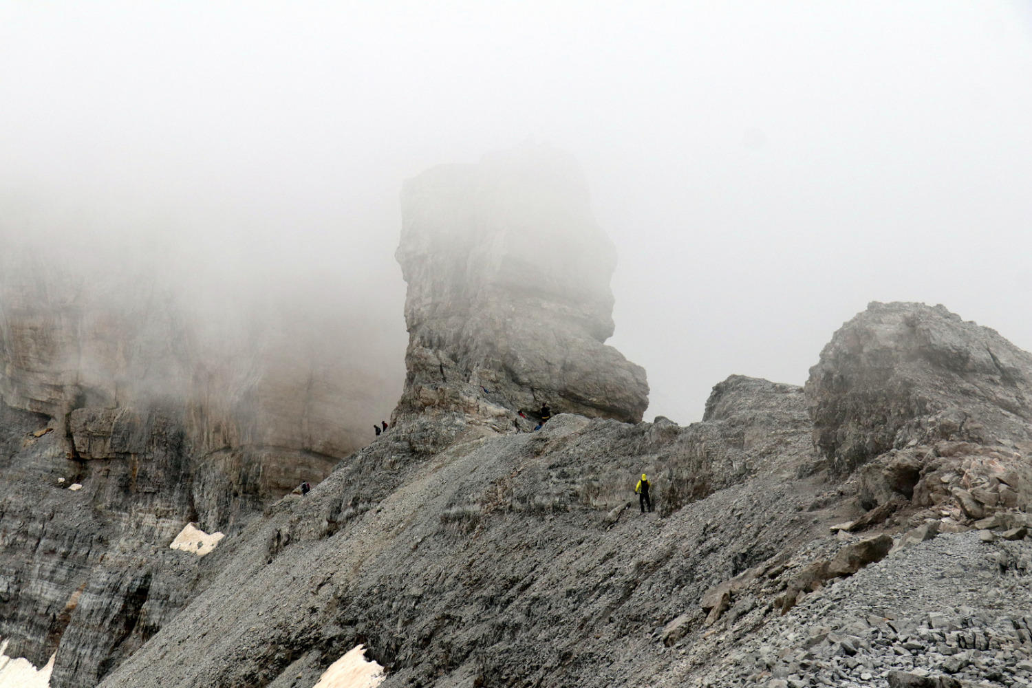 Le Taillon depuis Gavarnie par l'Echelle des Sarradets
