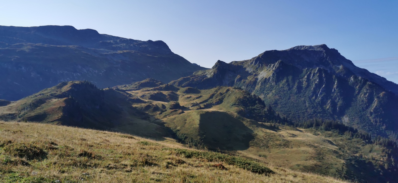Les Enclaves et Outray