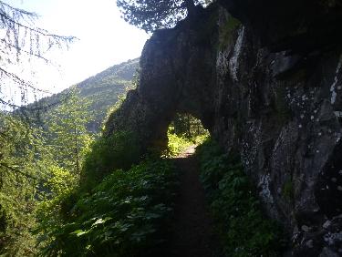 Passage du premier tunnel