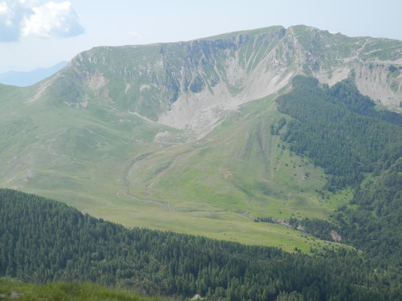 Monges au fond et Col de Clapouse