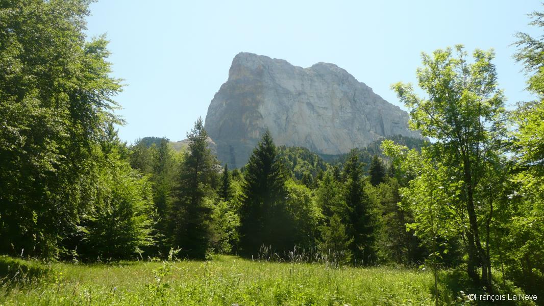 Mont Aiguille 2086m