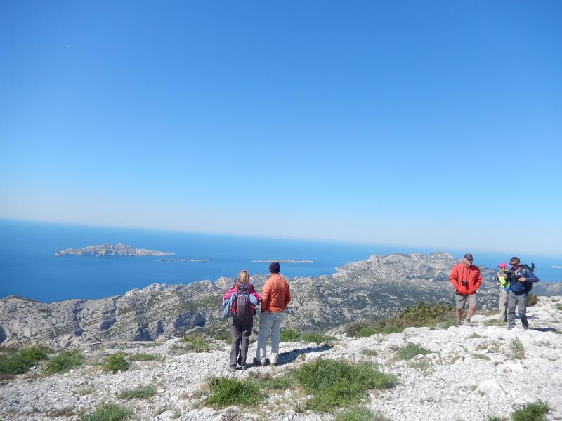 Mont Puget et Falaises du Devenson depuis le Col de la Gineste