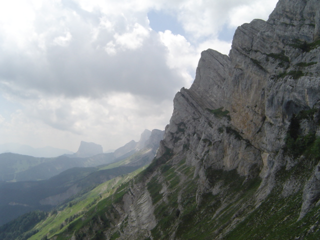 Montée au pas de Serre-Brion