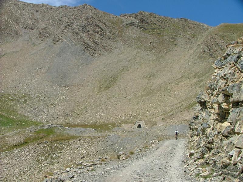 Montée vers le tunnel coté Ubaye