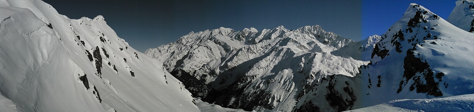 Massif du mont Blanc vu du col