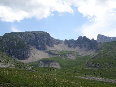 Montagne de Barges et pic de Bure