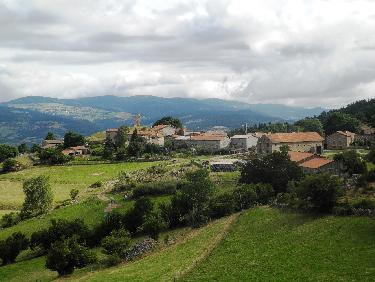 Montchal depuis le GR 42