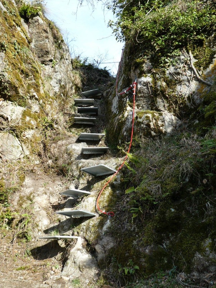 MontÃ©e vers la Tour d'Oriol