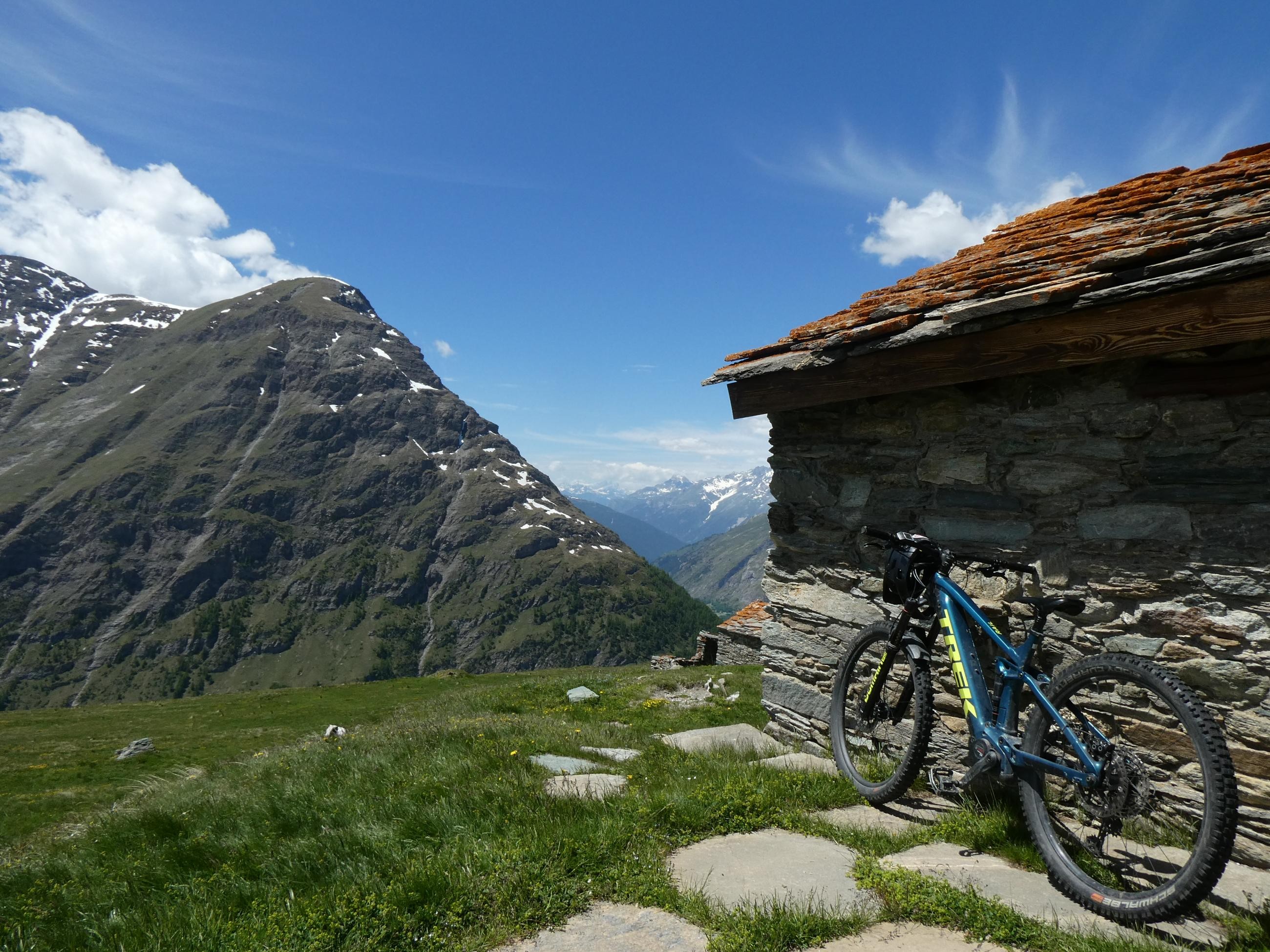 La Mottuaz d’Amont, descente à VTT sur Avérole et les Vincendières