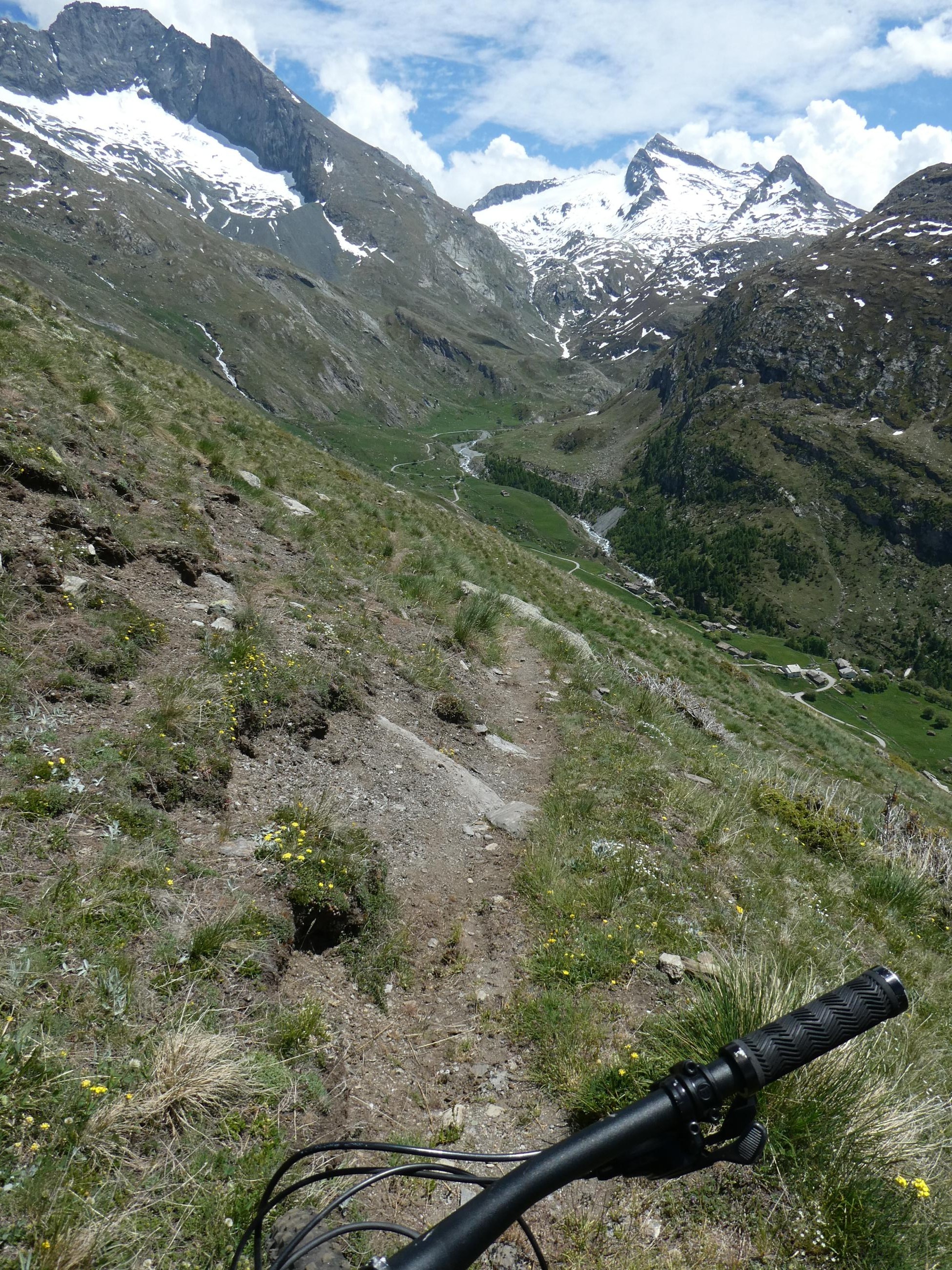 La Mottuaz d’Amont, descente à VTT sur Avérole et les Vincendières