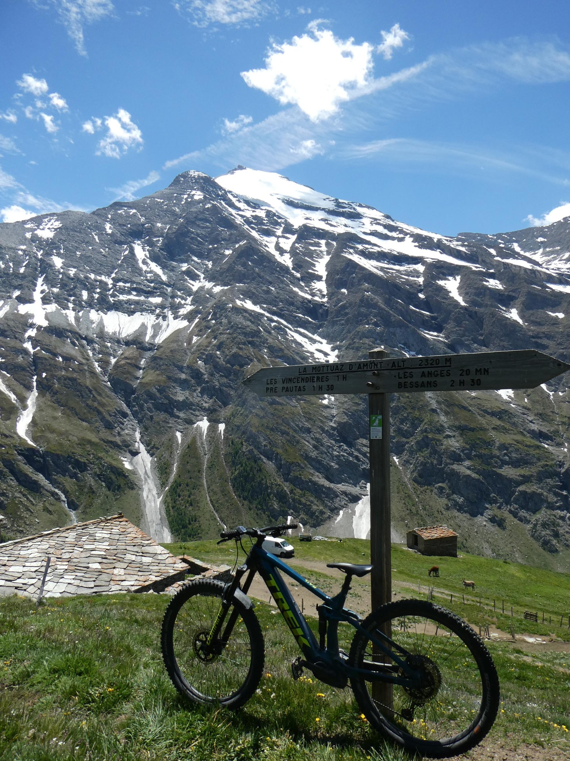 La Mottuaz d’Amont, descente à VTT sur Avérole et les Vincendières
