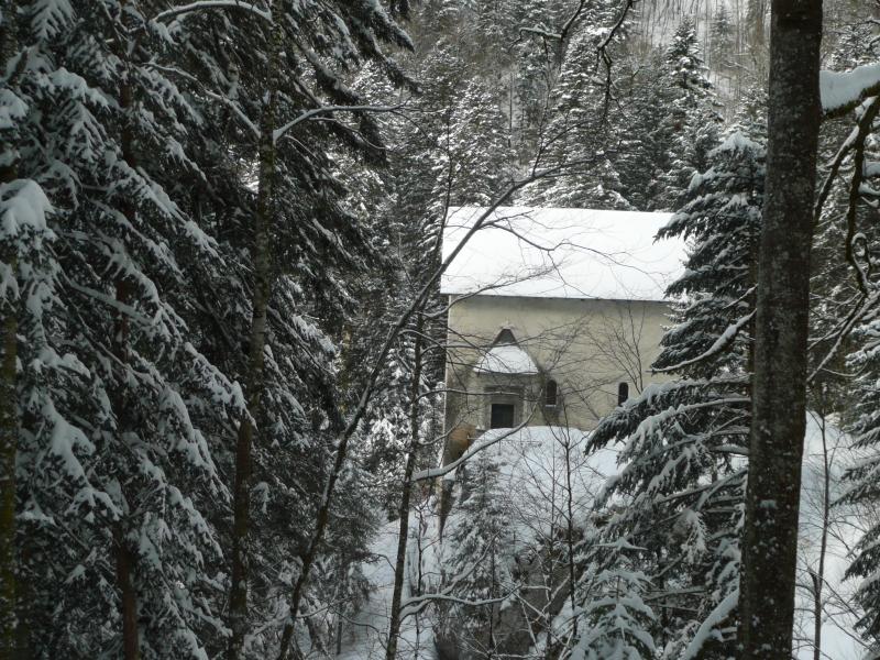Chapelle Saint Bruno sur son piton rocheux