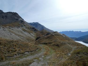 Ouillon des Arcellins par le col de la Met- Descente face S du col de la Tomba, sentier des 2000, DH La Ramasse.