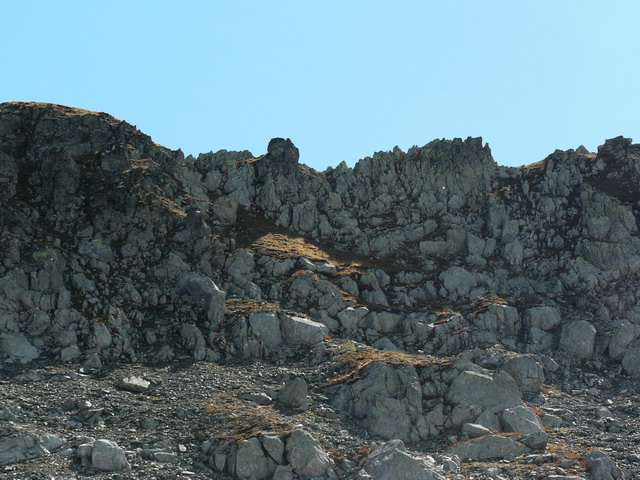Passage menant à l'arête.
