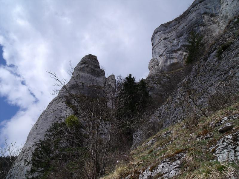 Pilier Est