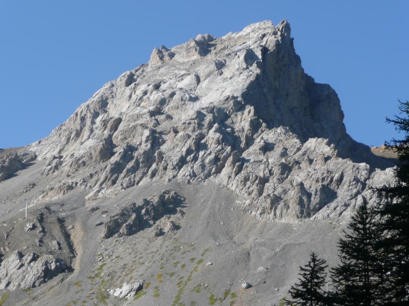 Pointe des Neyzets 2736m