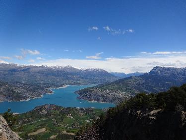 Panorama sur le lac de Serre-PonÃ§on