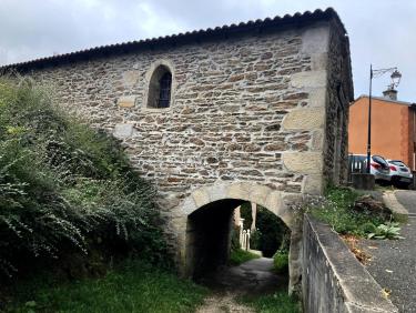 Passage sous la chapelle