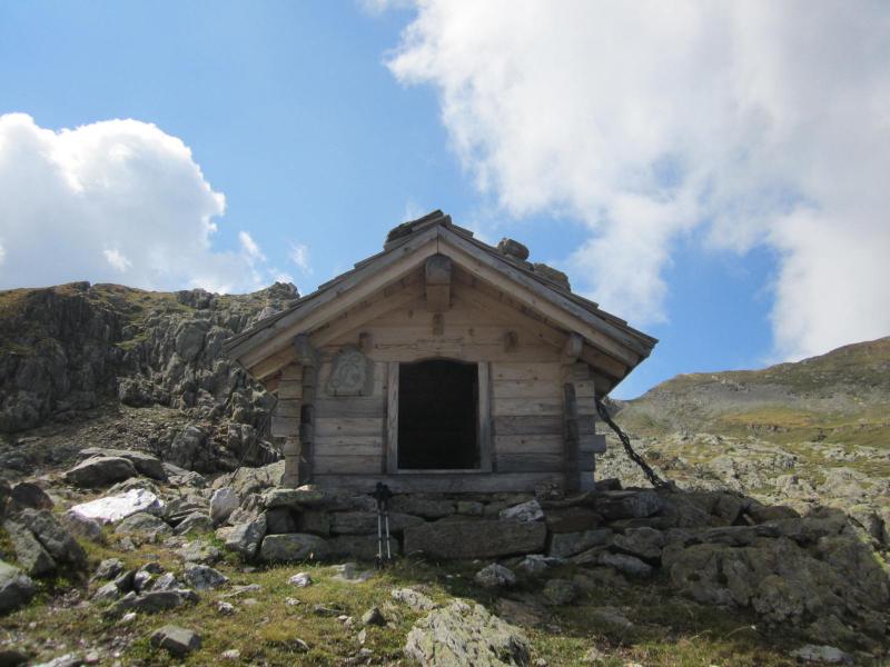 petite cabane abri