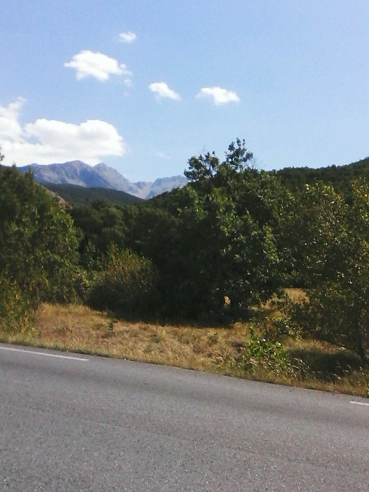 photo inverse de prÃ©cÃ©d : crÃªte du col du pouzenc au sommet , depuis serre-ponÃ§on; on voit mieux la distance Ã  parcourir