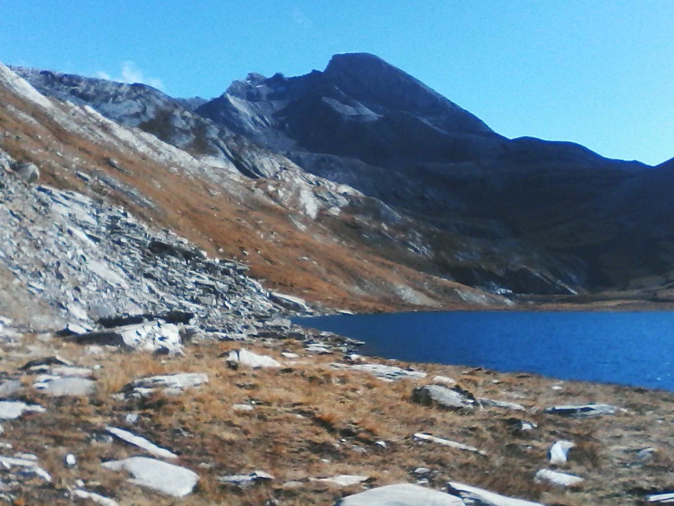 pic d'asti et pain de sucre - notre abri pour dÃ©jeuner Ã  G