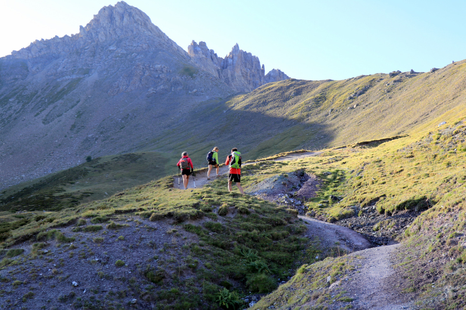 Pic du Beal Traversier et crete du Vacivier côté Arvieux