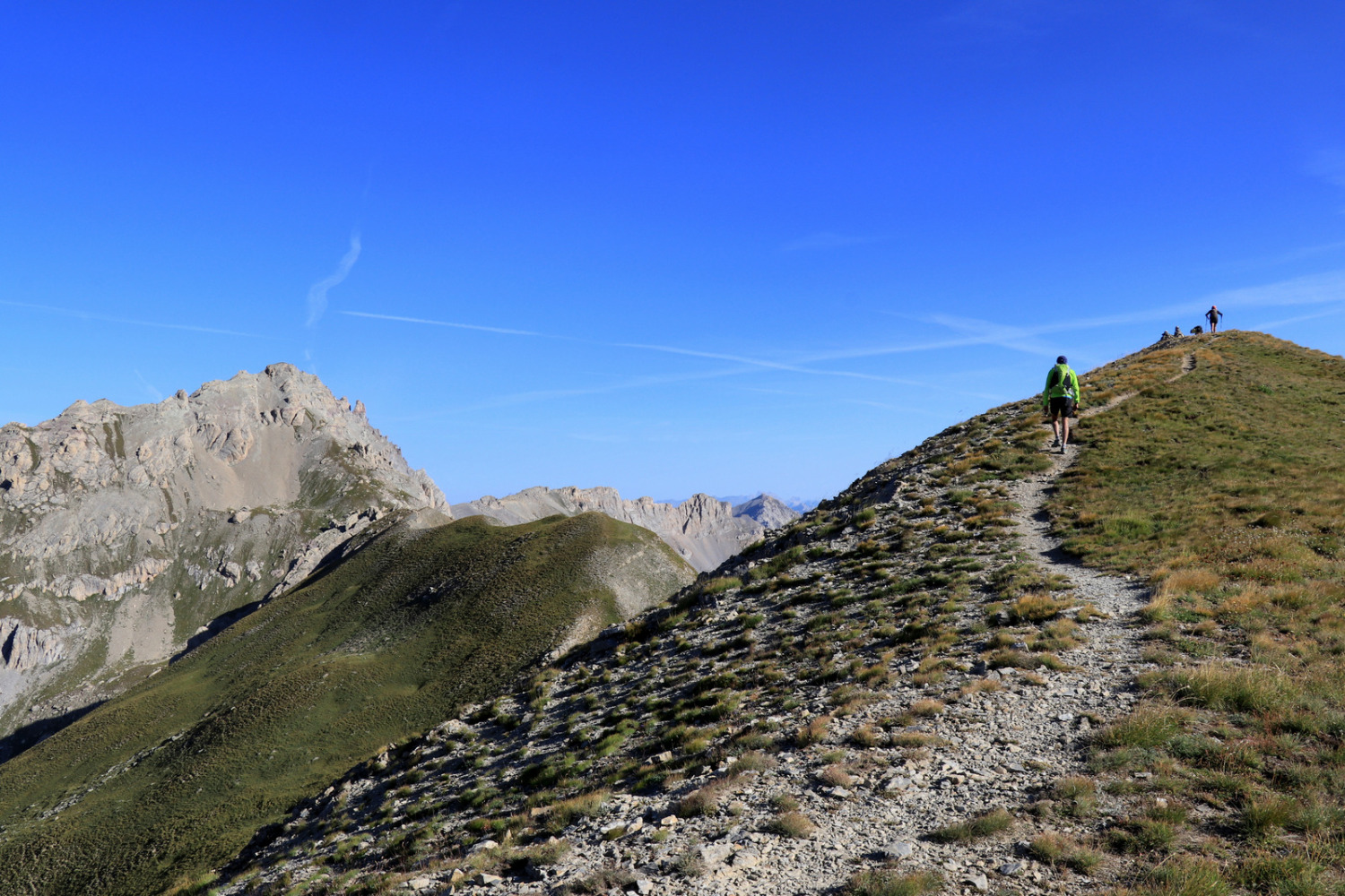 Pic du Beal Traversier et crete du Vacivier côté Arvieux