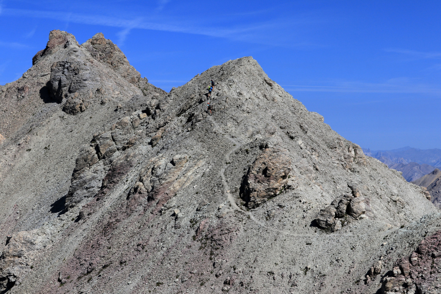 Pic du Beal Traversier et crete du Vacivier côté Arvieux