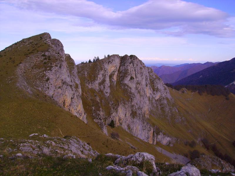 pic du gar + vue sur la descente
