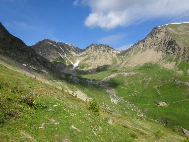 Pointe de Fleurendon Ã  gauche, col de la Coupa Ã  droite et cabane du Vallon
