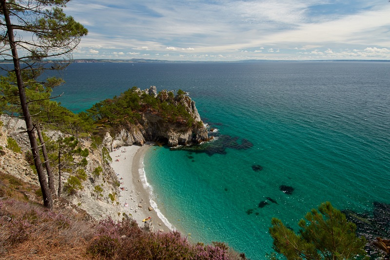 de au cap de la Chèvre (pointe de Saint Hernot ou île Vierge) par ced
