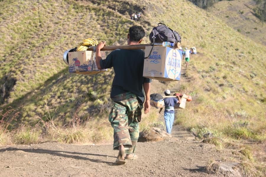 porteur au rinjani