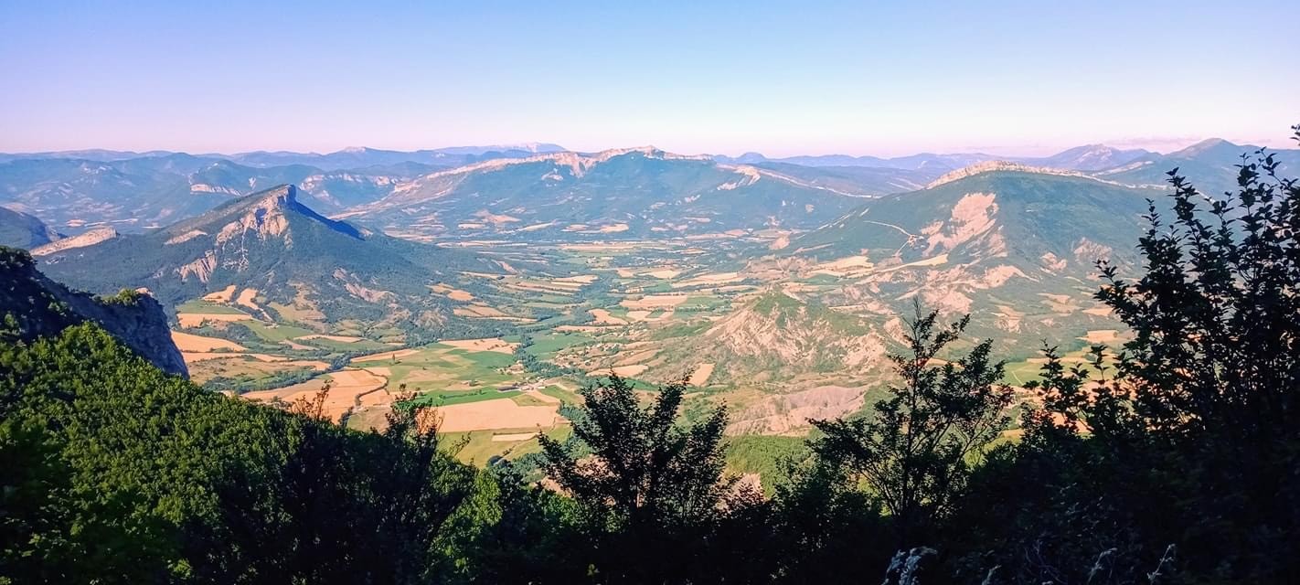Poursuivis par le front d'advection !