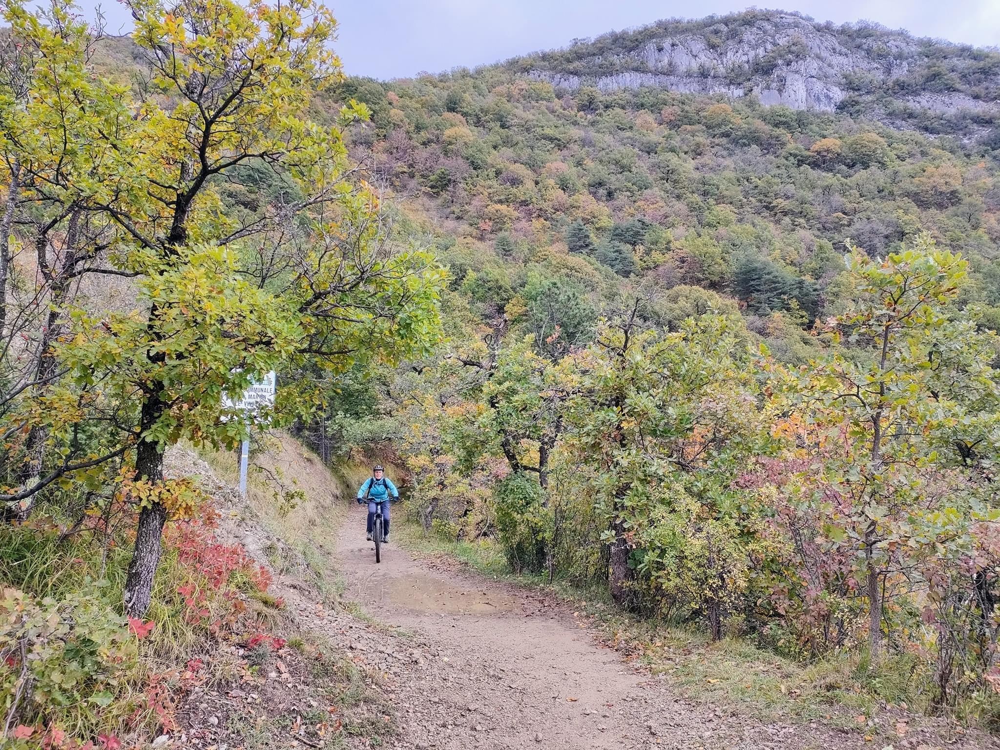 Presque entre les averses