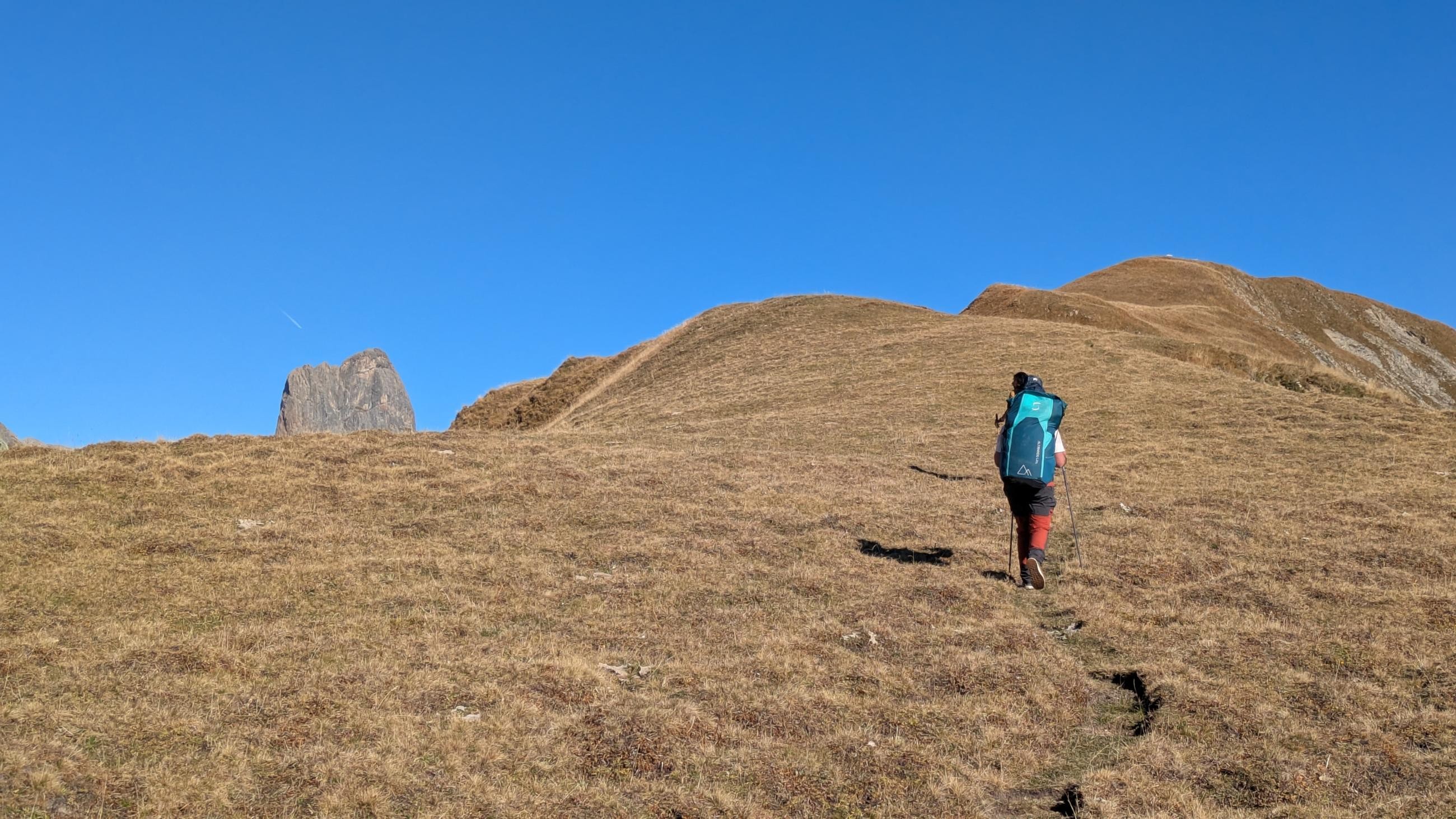 PXL_20251011_084246486