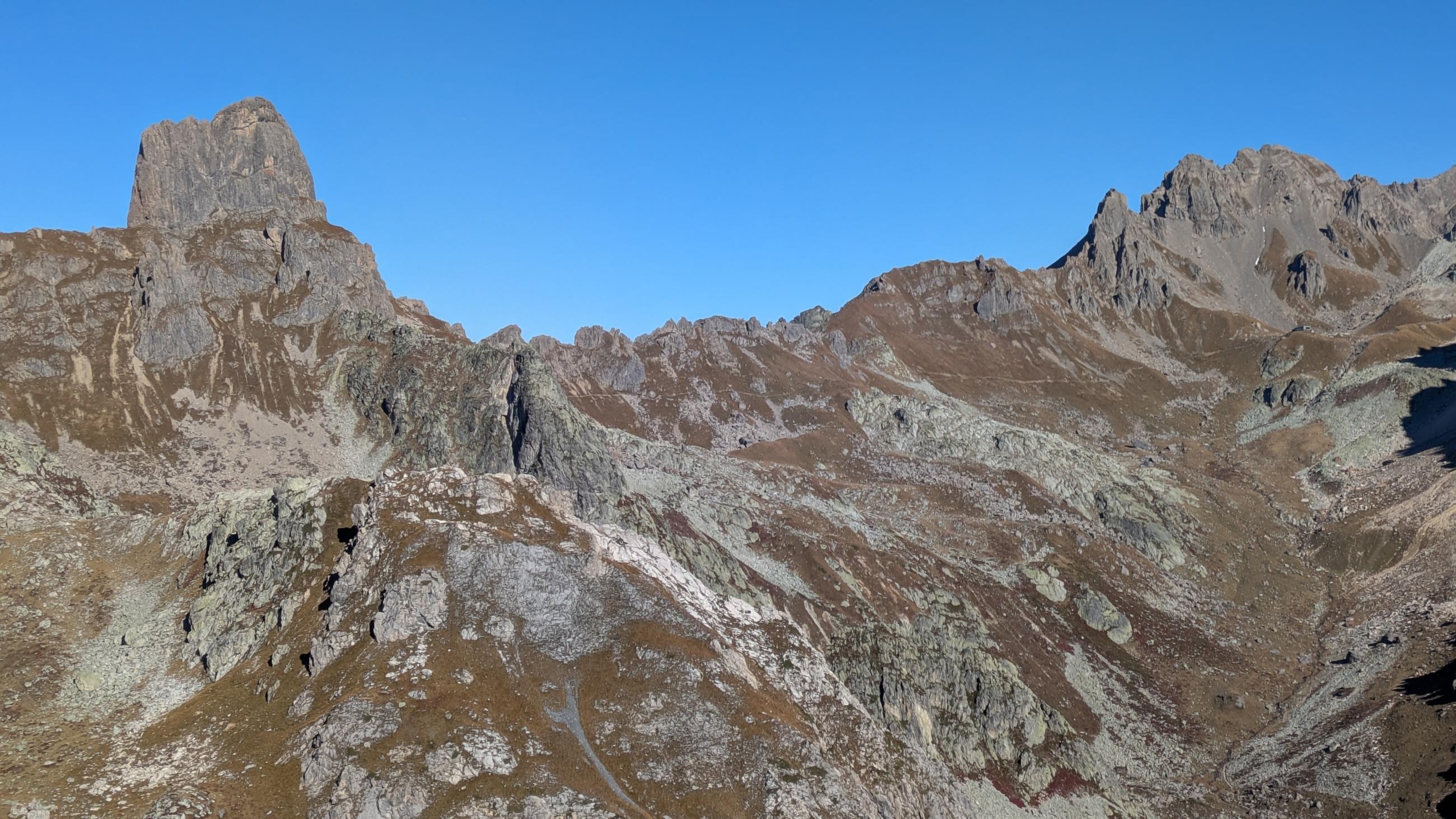 PXL_20251011_085832398.MP