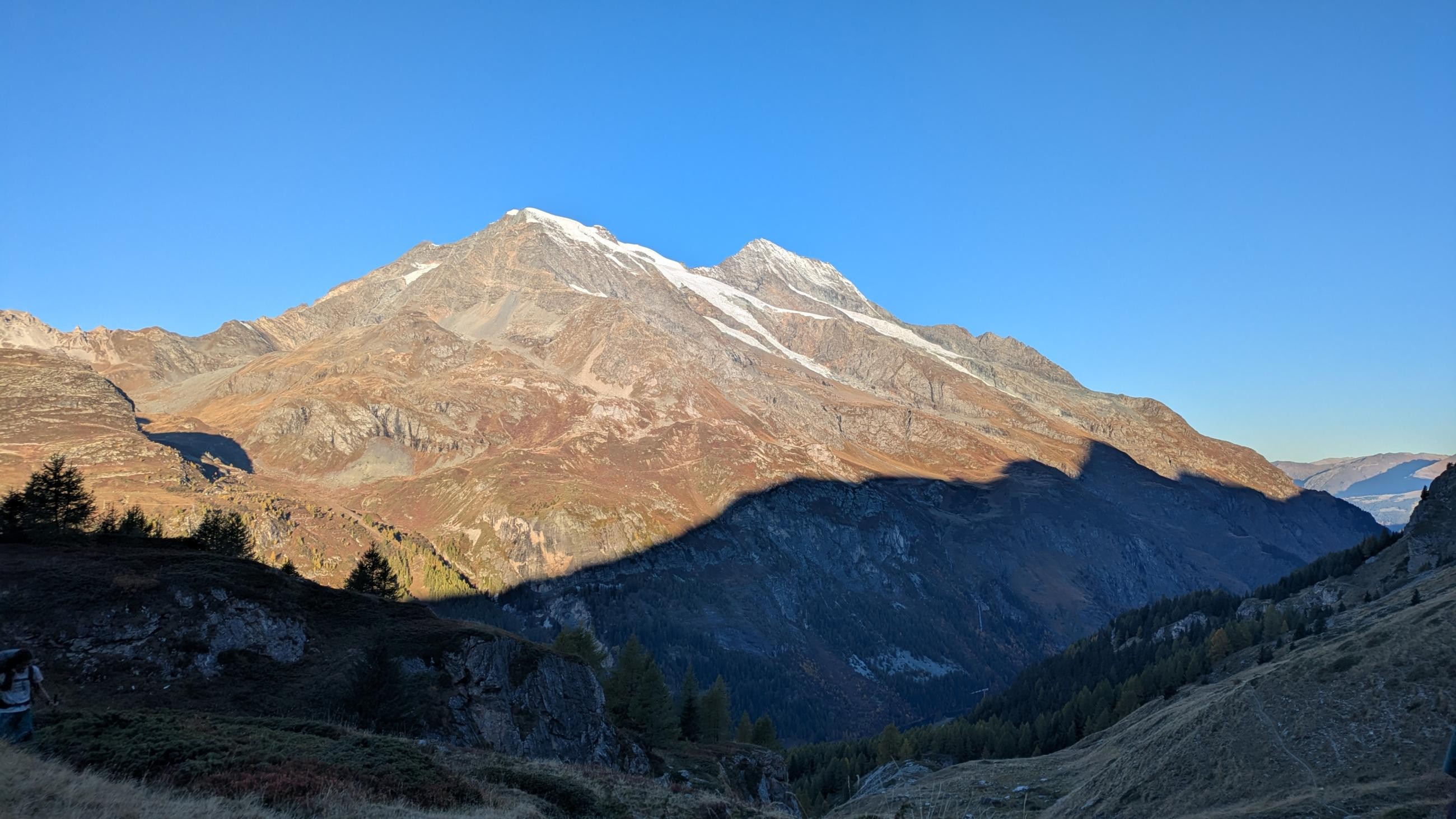 PXL_20251012_064159747.MP